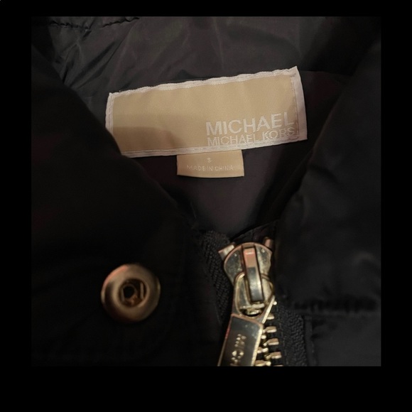 NWOT Navy MK Faux-Fur Hooded Chevron Down Puffer Coat - Picture 7 of 9